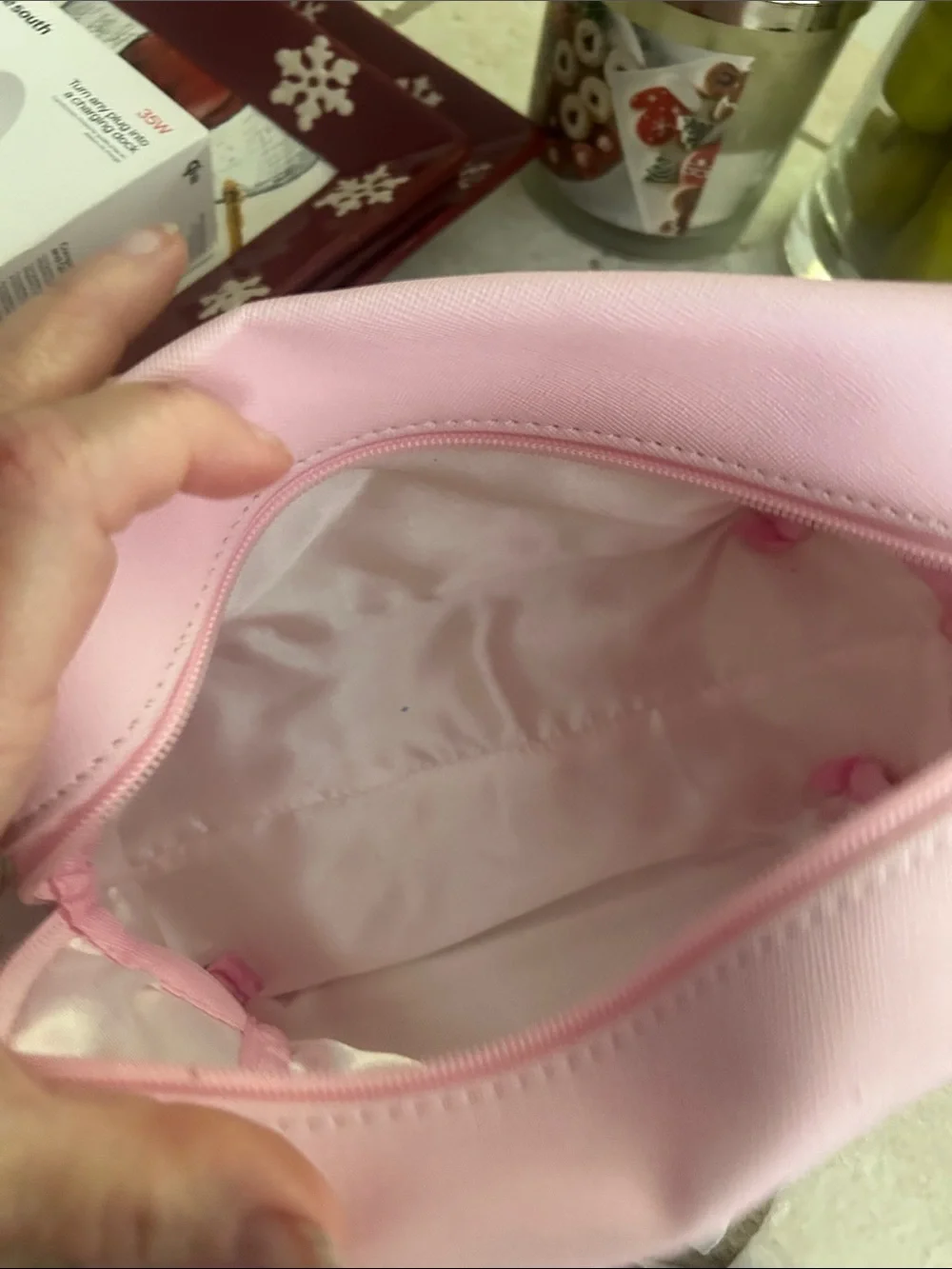 The Crème Shop Disney Pink Mickey Cosmetic Pouch